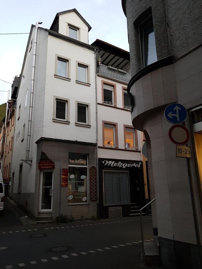 Haus Alte Metzgerei - Im Herzen Der Altstadt Целль-ан-дер-Мозель Экстерьер фото